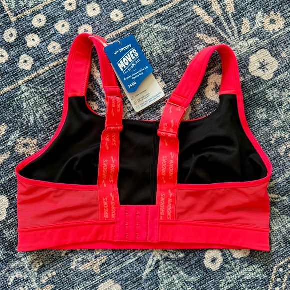 Brooks Convertible Sports Bra NEW - Picture 3 of 5